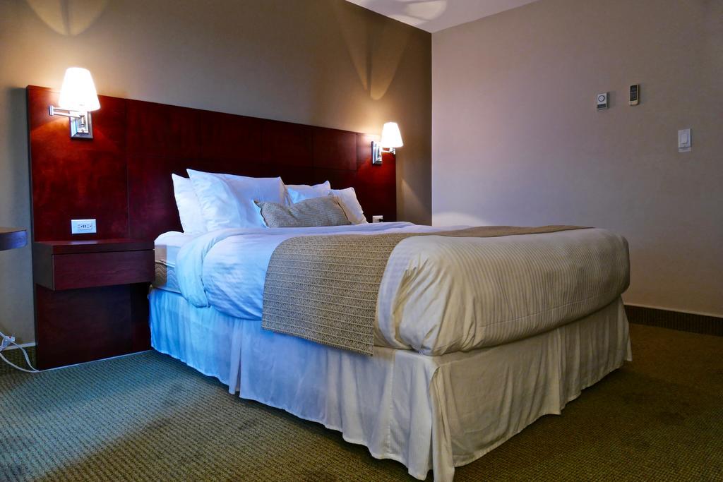 Ocean View Hotel Роки-Харбор Экстерьер фото